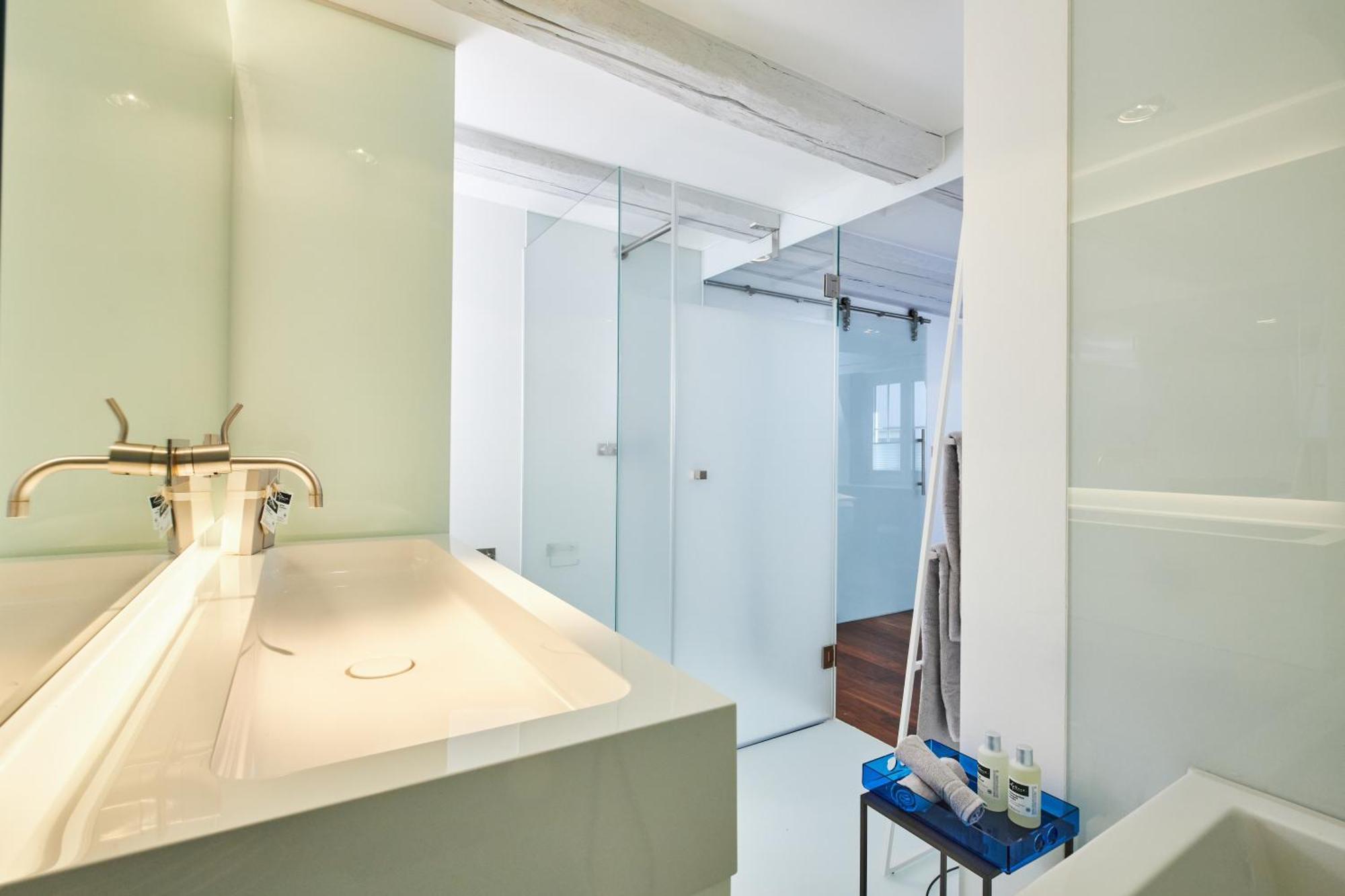 Hotel Max Am See เมียร์สบวร์ก ภายนอก รูปภาพ